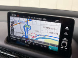 ホンダ純正ナビ付き!独自のインターナビ搭載により、リアルタイムの交通渋滞情報だけでなく、お出掛け先の天気や様々な情報も取得できドライブをよりお愉しみ頂けます!♪