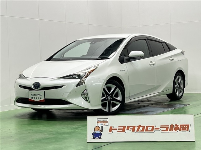 トヨタ プリウス 
