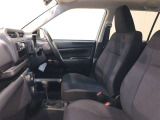 清潔で広々した座席です!是非、現車を見て体感してみてください。