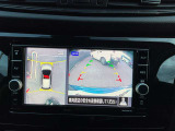 【アラウンドビューモニター】空から見下ろしているような視点で周囲を確認できます。スムースな駐車をサポートします♪