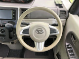 ステアリングも使用感が少なく、きれいな状態となっております♪