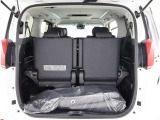 広々としたラゲージスペースを備えています。大きなものや長さのある荷物もしっかりと積み込めます。
