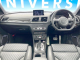RS Q3 2.5 パフォーマンス 4WD 