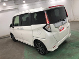 家族使いに嬉しい&ldquo;両側電動スライドドア&rdquo;。狭い駐車場でも安心して乗り降りできます。