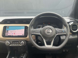 ご購入後のお車の保証は全国の日産販売店で対応できる日産インテリジェント保証24ヶ月が無料付帯されています。走行距離無制限の保証ですので安心してお乗りいただけます。