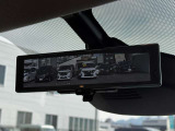 スマートルームミラーで後方確認もしやすく、駐車時なども全方位モニターもしくはバックカメラが連動しますので駐車も安心です。