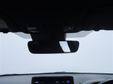 ミラー型ドライブレコーダーを装備しております。