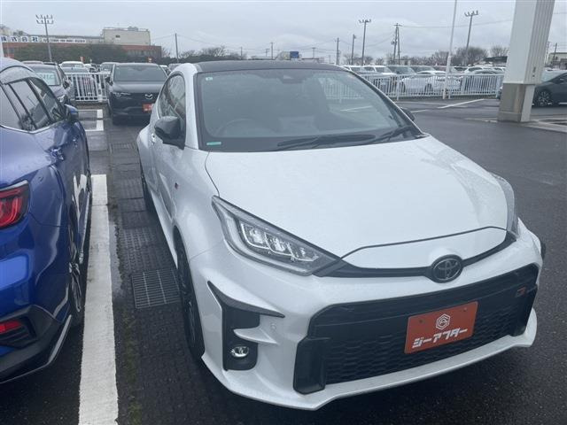 GRヤリス 1.5 RS 禁煙車 純正ナビ バックカメラ
