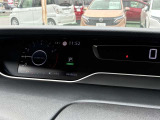 燃費情報や車両情報等を表示し快適なドライブをサポートする7インチカラーディスプレイ付アドバンスドドライブアシストディスプレイ。クッキリ見やすい画面で視認性に優れます。