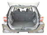 広々としたラゲージスペースを備えています。大きなものや長さのある荷物もしっかりと積み込めます。