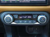オートエアコンですので、車内を快適な空間に出来ます♪