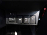 アイドリングストップ機能がついているので、停車時にエンジンを止めて燃料消費を抑えます。環境にもお財布に優しいですね♪