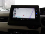 純正ナビで連動性も便利です。
