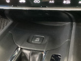 当店での販売車両は、車検整備はもちろん、車検残ありの車両でも点検整備をしっかり終わらせてからお客様へ引き渡し致しますので、安心してご購入いただけます♪