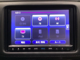 ナビゲーションはフルセグTV、インターナビ対応のGathers純正メモリーナビを搭載しています。Bluetoothオーディオ機能がありますので、スマートフォンなどの音楽も再生できます。