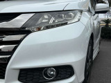 LEDヘッドライトのため、夜間の運転は見やすく安心!フォグランプもついてますよ!