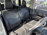 運転席シート廻りは使用感も少なく、良好な状態となっています。前オーナー様が丁寧に使っていたことがよくわかりますね。