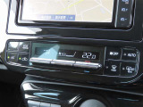 オートエアコンで車内はいつでも快適です♪