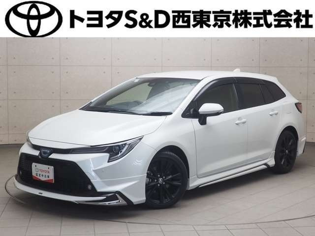 カローラツーリング 1.8 ハイブリッド W×B 50ミリオン エディション
