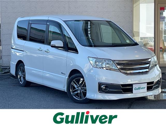 セレナ2.0 ライダー ブラックライン S-HYBRID修復歴無し