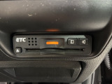 いまや快適なカーライフに欠かせないETCが付いています。
