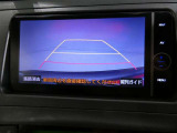 バックモニターがついていますので、バックでの駐車が苦手な方でも大丈夫です 実際のバック駐車は目視確認と合わせてお使い下さい