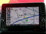 純正メモリーナビ付き!今やナビは必需品と言っても過言ではありませんね!操作性も良く視認性に優れた純正品はオススメです!