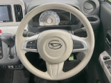 ステアリングも使用感が少なく、きれいな状態となっております♪