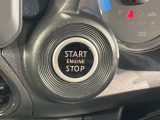 ワンプッシュでエンジンのスタート、ストップが出来て便利です。
