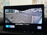 フロントカメラを装備している為、見通しの悪い交差点でも視界良好です♪