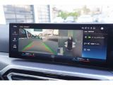 全周囲カメラとリヤビューカメラとセンサー、パーキングアシストによりスムーズにパーキングをサポートします。