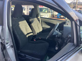 運転席、助手席共に綺麗です!