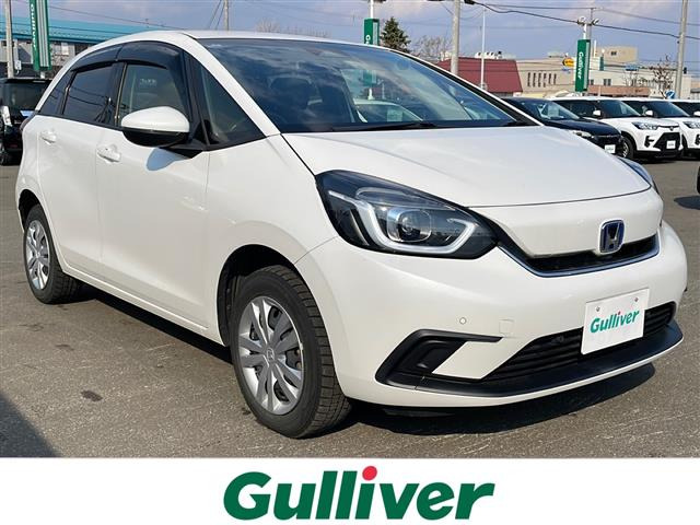 フィット1.5 e:HEV ホーム 4WD修復歴無し