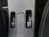 パワーウインドウを装備しております!後席ウインドゥの閉め忘れも運転席で解決できます♪
