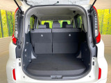 普段のお買い物や通勤、送迎等に十分な荷室スペースを確保しております。セカンドシートを倒すと、大きな荷物の積載も可能です♪