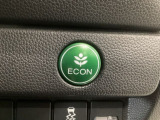 ★ECONスイッチ★ エコドライブを加速しよう!スイッチをONにすると、運転の仕方によるロスを抑え込み燃費をよくするようクルマが頑張ります(*^ー^*)燃費向上にチャレンジ♪