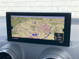 【 ナビゲーション 】ナビゲーションシステム装備なので不慣れな場所へのドライブも快適にして頂けます♪