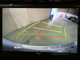 バックガイドモニターで、後方を確認しながら安心して駐車することができます。運転初心者も熟練者も必須の機能ですよ!