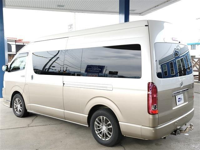 トヨタ ハイエース 2.7 グランドキャビン 4WD 社外ステアリング 社外