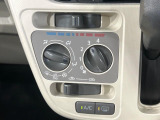 寒い冬も暑い夏も全席に快適な空調を届けてくれる、ダイヤル式エアコンを装備♪