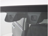 衝突被害軽減ブレーキ搭載。過信せずに運転に集中しましょう。