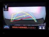 バックモニターで、後方を確認しながら安心して駐車することができます。運転初心者も熟練者も必須の機能ですよ!