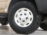 BFGoodrichのマッドテレンタイヤ(235/85R16)&MID GARCIACISCOの16インチAW装着!