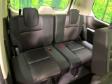 3列目シートはもちろん状態良好☆大人でもゆったりと座って頂けますので、大人数でのお出かけもラクラクです♪ご家族で、気の知れた仲間で、ドライブに行くのが楽しみですね♪