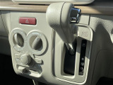 【 シフト 】シフトも操作しやすく快適なドライブを楽しんでいただけます。