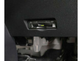 ETC!料金所も止まる事無くスイスイです!窓を開ける必要も無いので雨や花粉、排気ガスの浸入もありません!今や必需品ですネ!