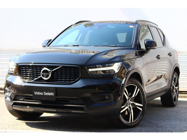 XC40 B4 AWD Rデザイン 4WD