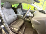運転席シート廻りは使用感も少なく、良好な状態となっています。前オーナー様が丁寧に使っていたことがよくわかりますね。