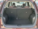 広いラゲッジスペースです♪間口も広く、荷物の出し入れも快適!