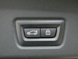 BMWライフをさらに素晴らしいものにするために、BMWカードもご用意しております。ご利用金額1,000円ごとに1ポイントたまります。BMW正規ディーラーでのご利用につきましてはポイントが2倍になります。